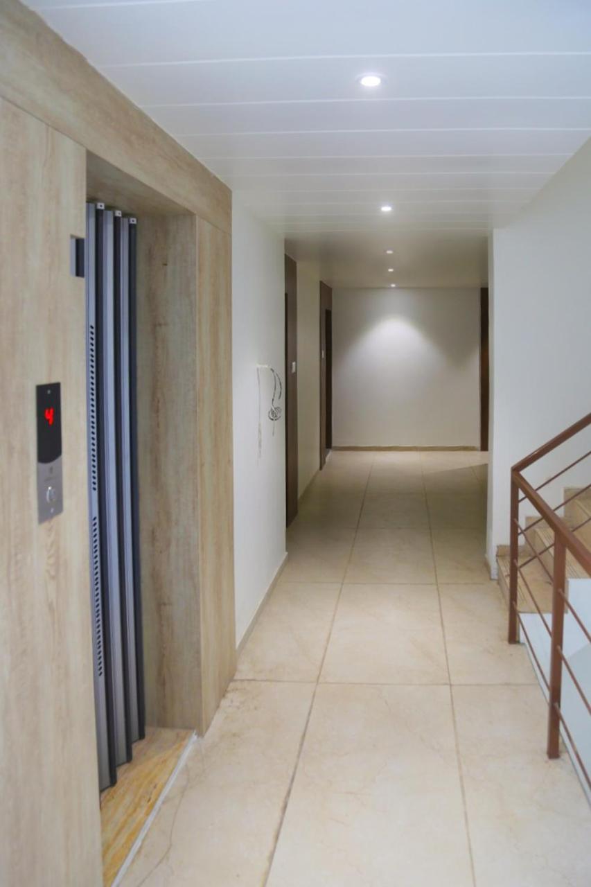 Hotel Nova Pride Rajkot Εξωτερικό φωτογραφία
