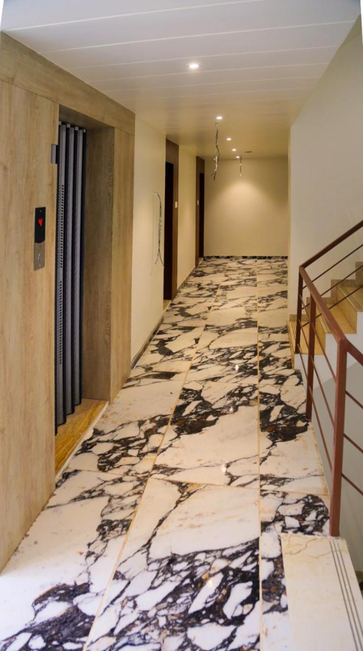 Hotel Nova Pride Rajkot Εξωτερικό φωτογραφία